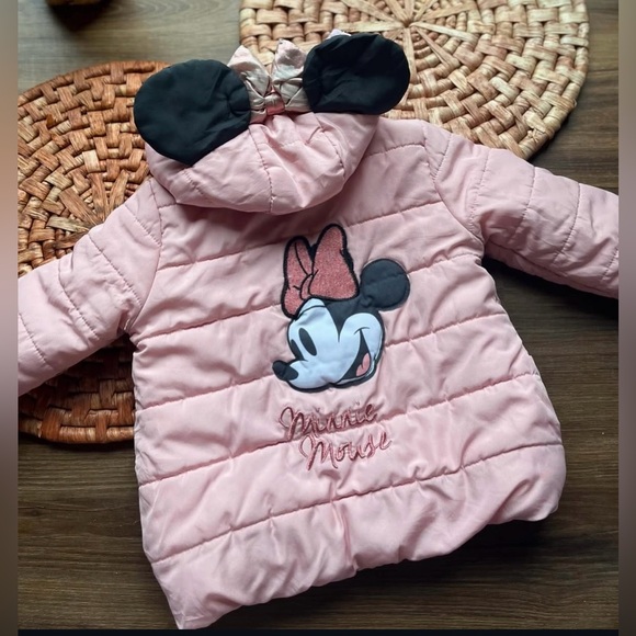 Hooded Minnie MouseJacket with Mouse Ears….Preowned Condition…Sz: 3T…Color: Pink - Picture 2 of 3